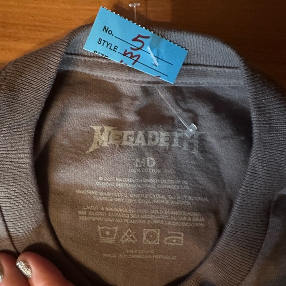 Hot Topic Megadeth Rattlehead Graphic Tee - Picture 6 of 7